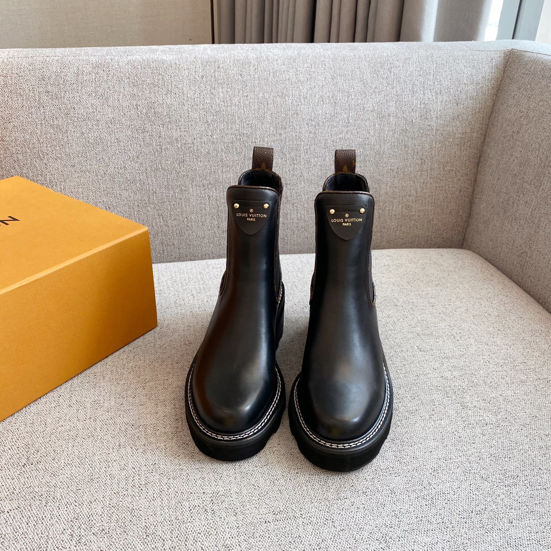 LVT BOOTS