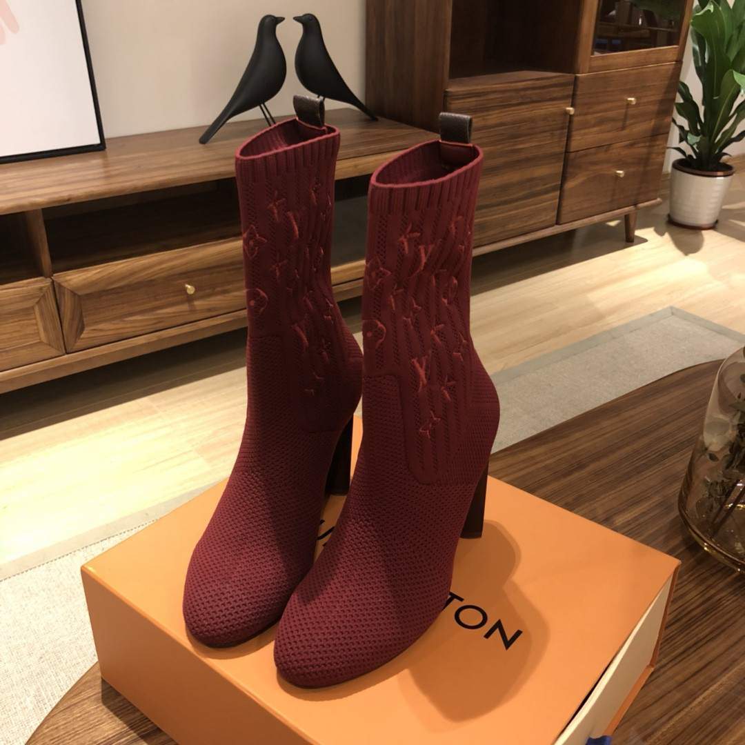 LVT BOOTS