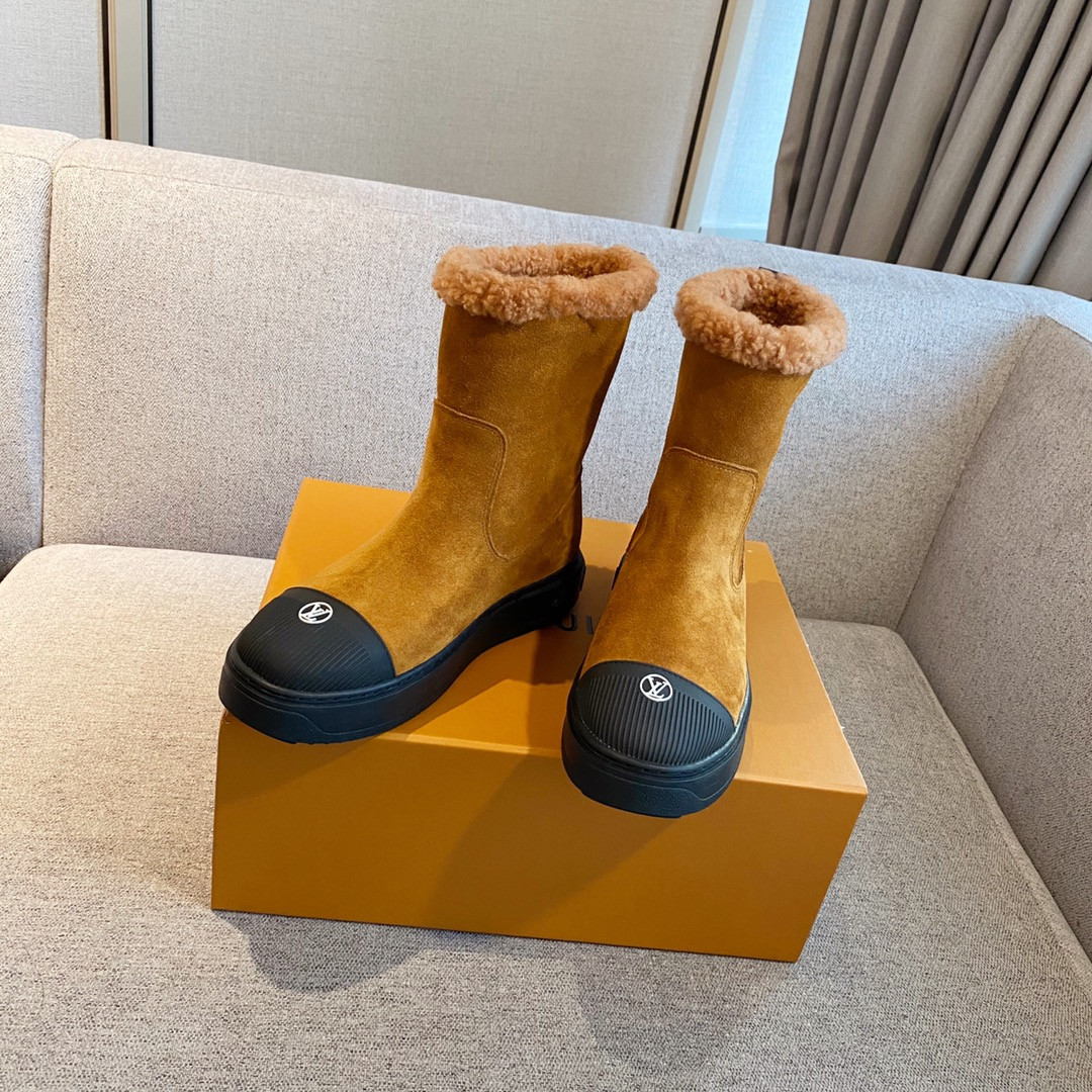 LVT BOOTS