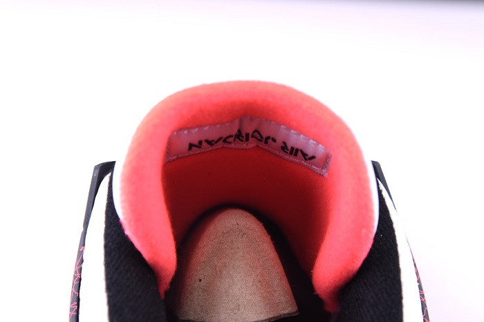 AIR JORDAN 4 RETRO "PALE CITRON" 308497-116