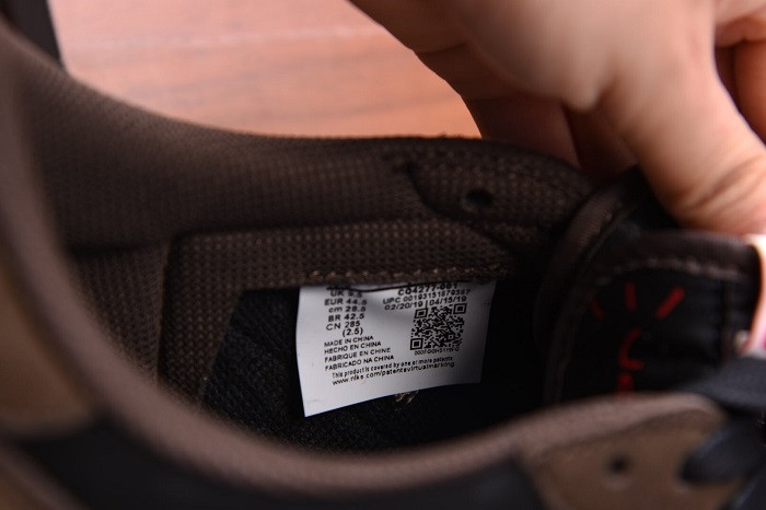 AIR JORDAN 1 RETRO HIGH TRAVIS SCOTT  LOW DARK MOCHA CQ4277-001