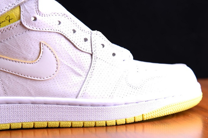 AIR JORDAN 1 FIRST CLASS FLIGHT 555088-170