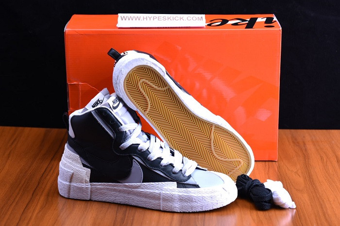 NIKE SHOX R4 X NEYMAR BV0072-002