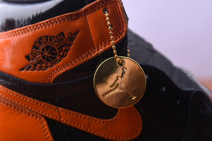 AIR JORDAN 1 RETRO HIGH OG SHATTERED BACKBOARD 3.0 555088-028