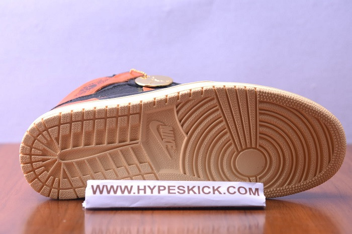 AIR JORDAN 1 RETRO HIGH OG SHATTERED BACKBOARD 3.0 555088-028