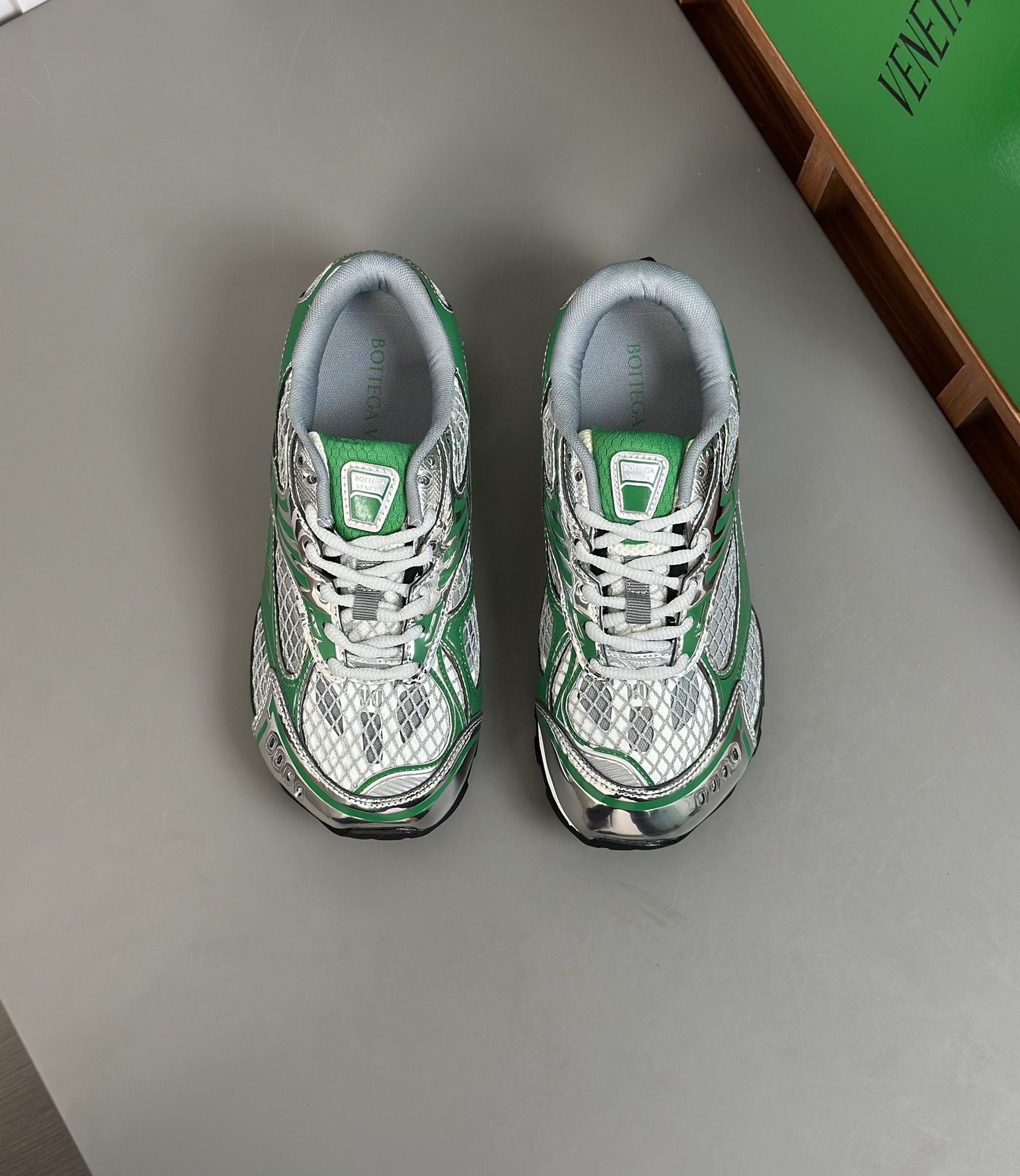 bo*te*ga Ve*ne*ta orbit sneaker