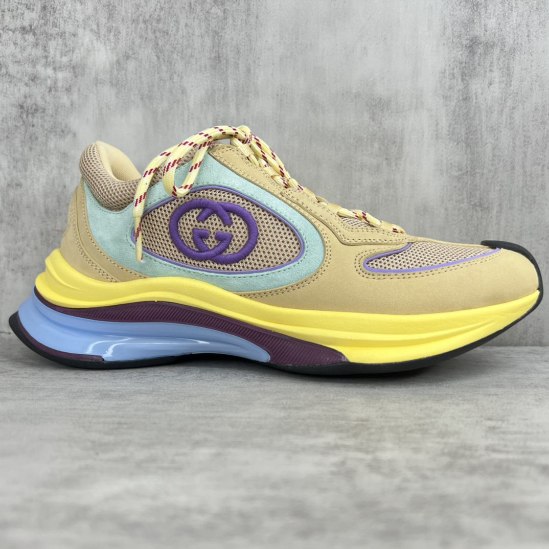 G*u*i sneaker