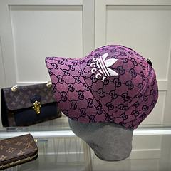 G*u*i hat