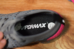 NIKE AIR VAPORMAX 2