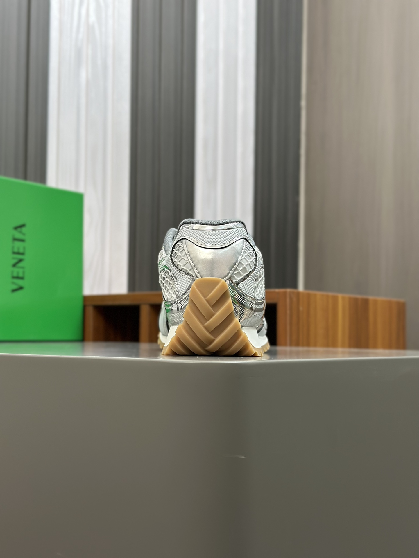 bo*te*ga Ve*ne*ta orbit sneaker